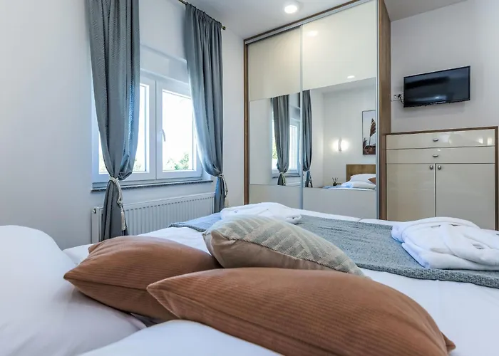 Sime By Interhome Vlasnovic